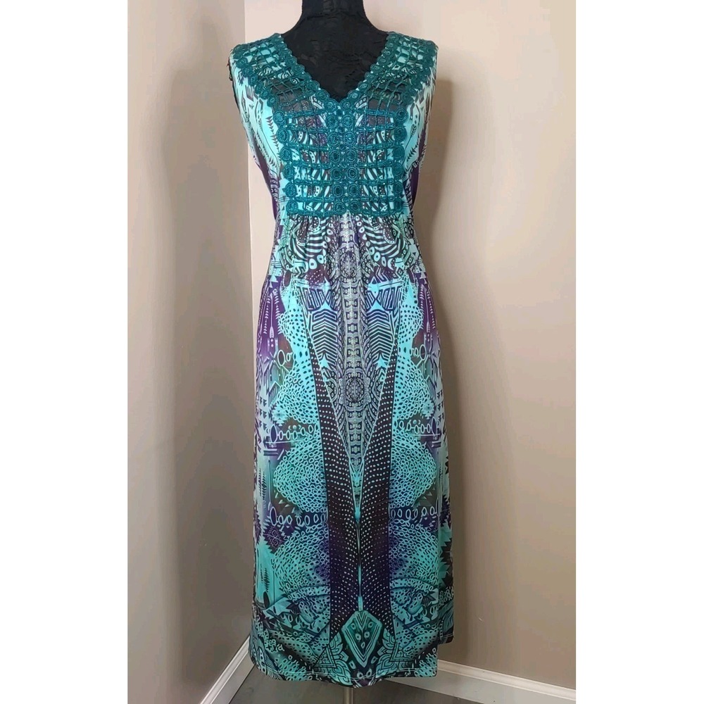 World Unity Multicolor Pattern Embellish Embroidery Neckline Sleeveless Dress 0X